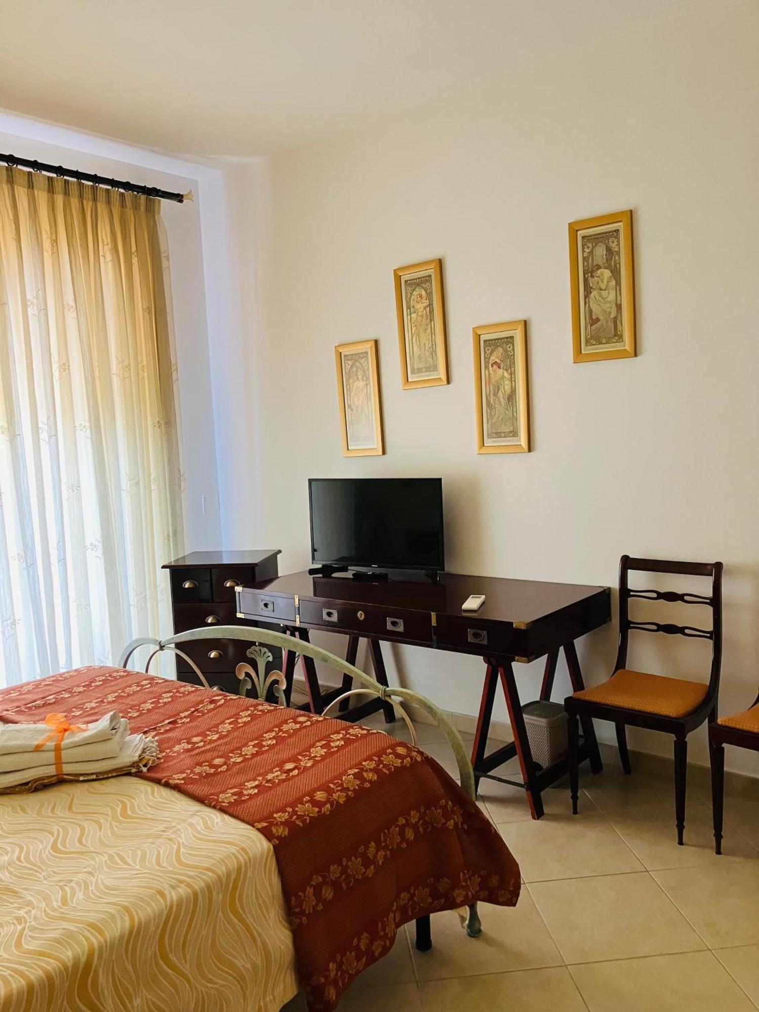 La Dimora Di Livia Aparthotel Lido di Ostia Luaran gambar